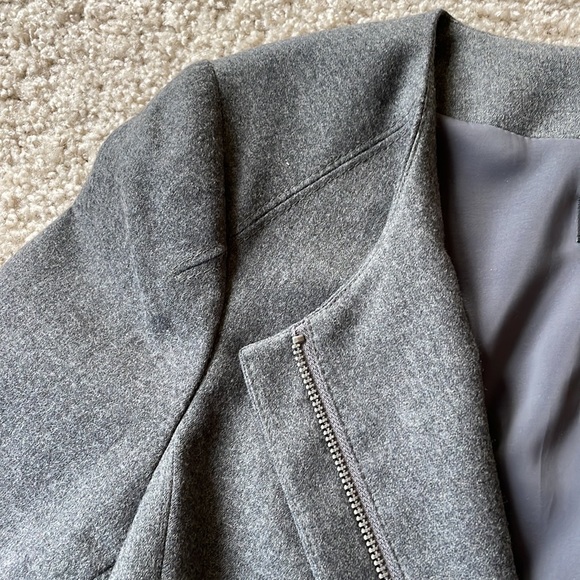 Talbots Petites zip up blazer - size 8p - Picture 4 of 6